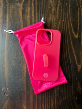Used Loopy Case - Neon Magenta iPhone 15 Pro (6.1”)
